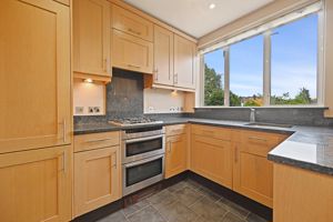 Photo 9- click for photo gallery